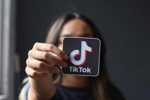 TikTok les tendances à suivre en 2024 par l’agence Utopia
