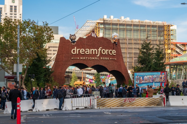 La conférence Dreamforce 2024 à San Francisco : une exploration profonde de l'IA au service des entreprises et de la collaboration humaine
