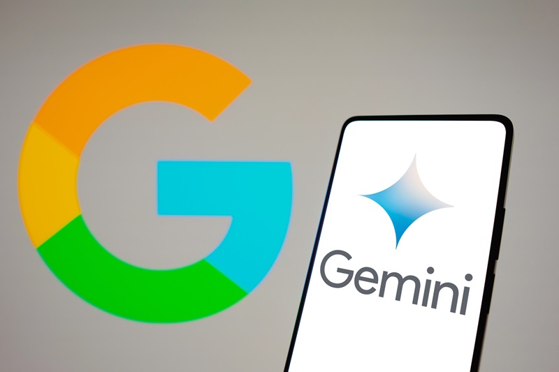 Google révolutionne l'expérience mobile avec Gemini : un assistant vocal intégré à Android et iOS