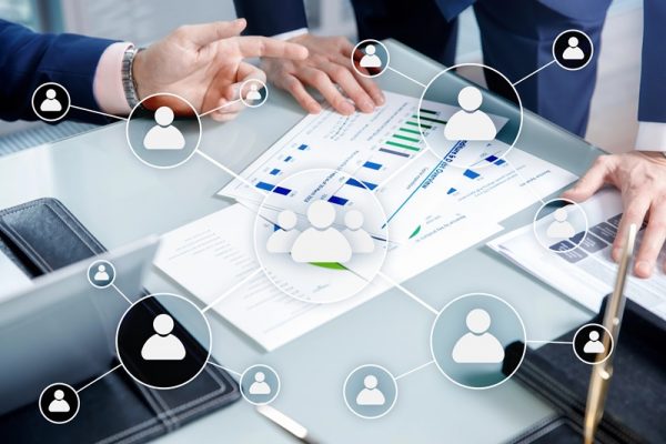 Recrutement et salaires dans le secteur IT et digital : Perspectives 2025