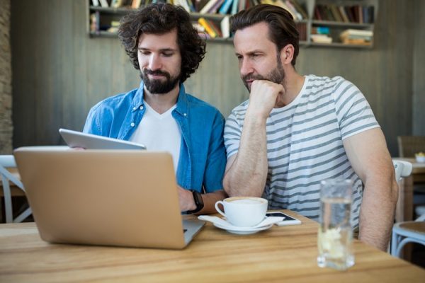 Compétences numériques : 60 % des actifs français ne sont pas autonomes au travail