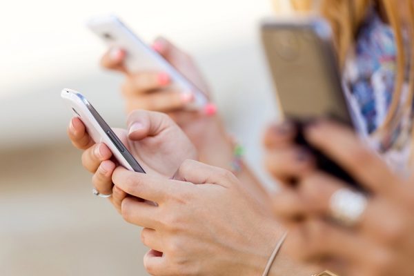 Les smartphones ne font plus rêver : la satisfaction des utilisateurs au plus bas depuis 10 ans