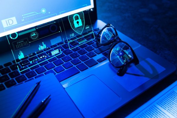 Cybercriminalité : la France dévoile sa riposte avec un plan national sur trois ans