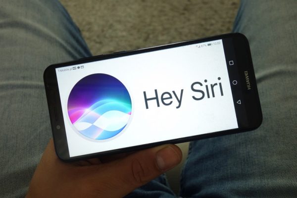 Apple prépare un Siri « augmenté » par ChatGPT, Gemini et Anthropic