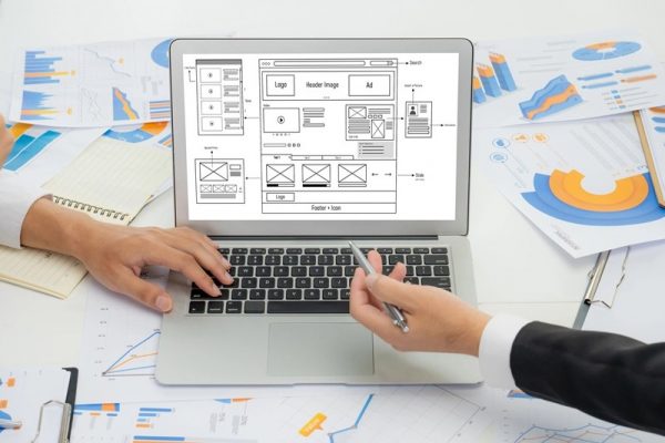Les landing pages qui convertissent : quels éléments clés pour maximiser le taux de transformation ?